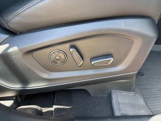 used 2020 Ford Explorer car, priced at $27,998