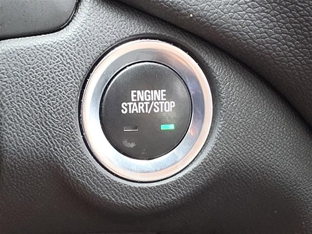used 2022 Chevrolet Equinox car, priced at $17,950