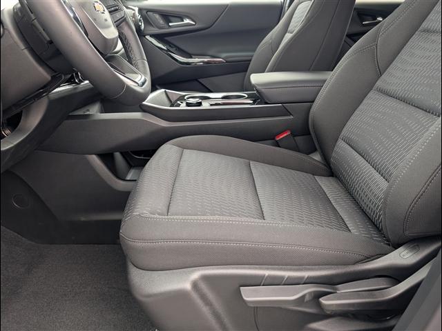 new 2026 Chevrolet Equinox car, priced at $27,838