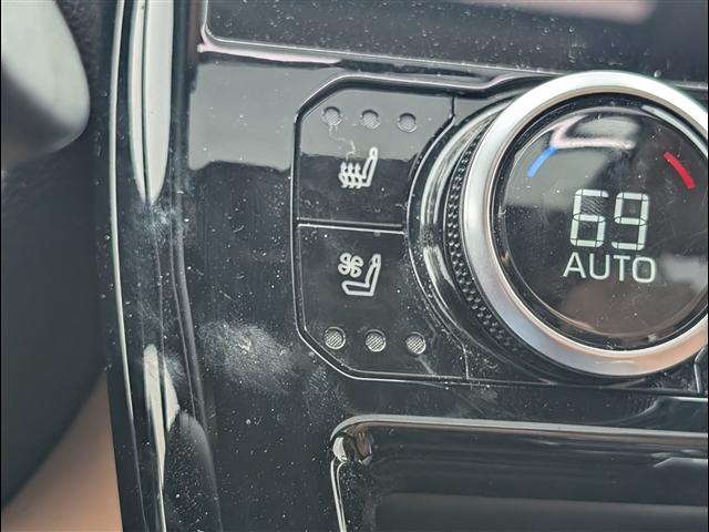 used 2024 Toyota Highlander car, priced at $43,841