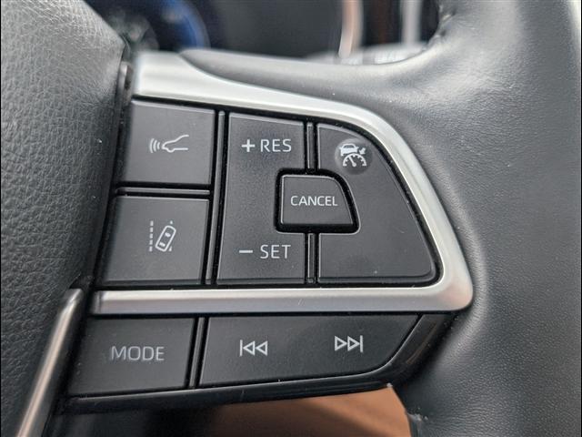 used 2024 Toyota Highlander car, priced at $43,841