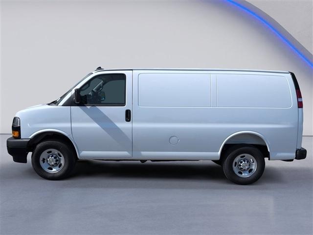 new 2025 Chevrolet Express 2500 car, priced at $39,204