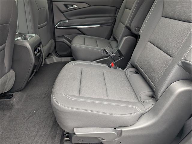 new 2026 Chevrolet Traverse car, priced at $42,318