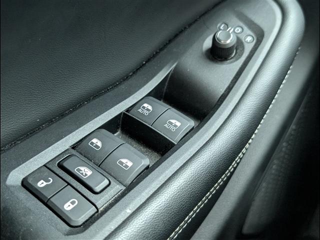 used 2023 Jeep Grand Cherokee car, priced at $21,950