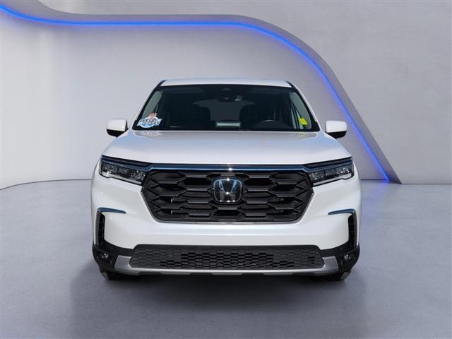 used 2024 Honda Pilot car, priced at $34,950