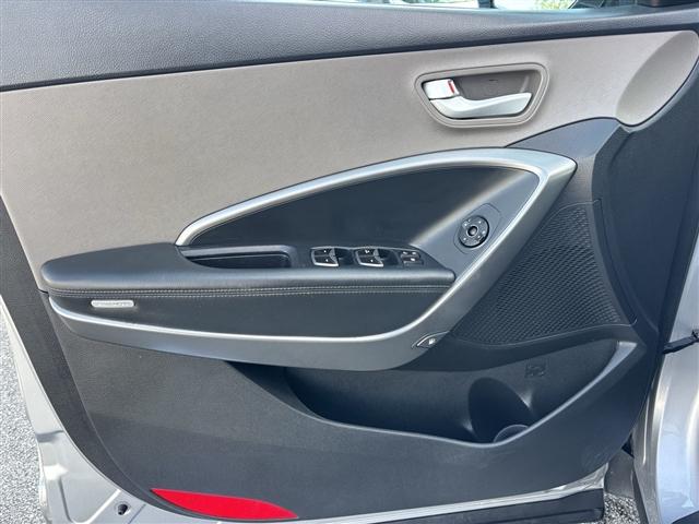 used 2014 Hyundai Santa Fe car, priced at $6,995