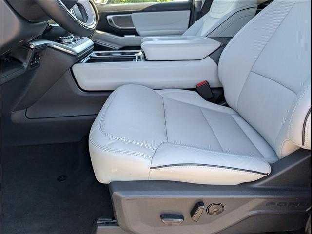 used 2025 Ford Expedition car, priced at $76,329