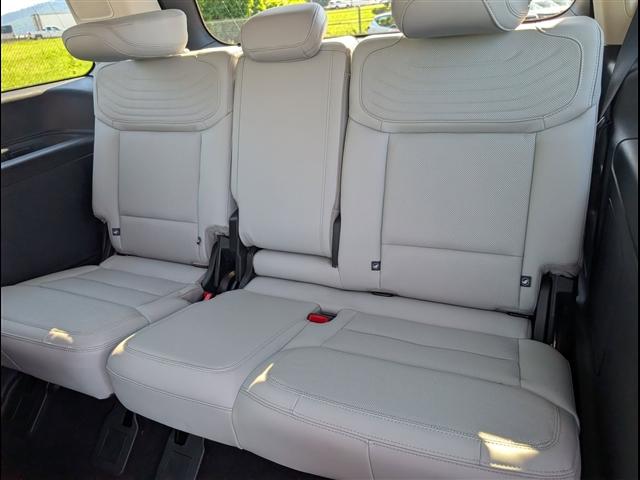 used 2025 Ford Expedition car, priced at $76,329