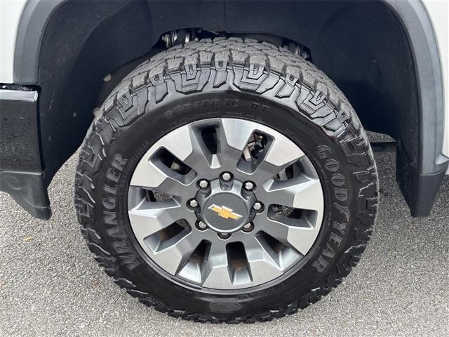 used 2021 Chevrolet Silverado 2500 car, priced at $32,713