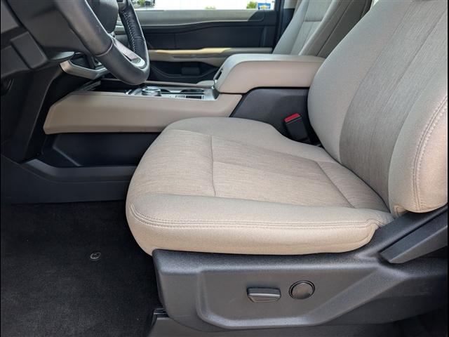 used 2022 Ford Expedition car, priced at $33,800