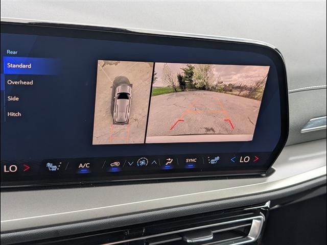 new 2026 Chevrolet Traverse car, priced at $43,343