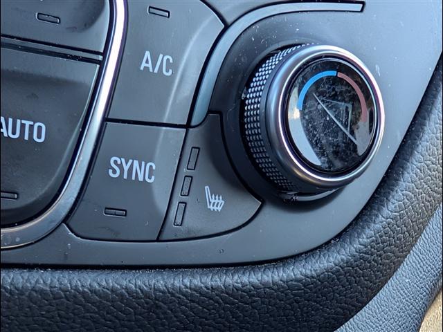 used 2023 Chevrolet Equinox car, priced at $20,950