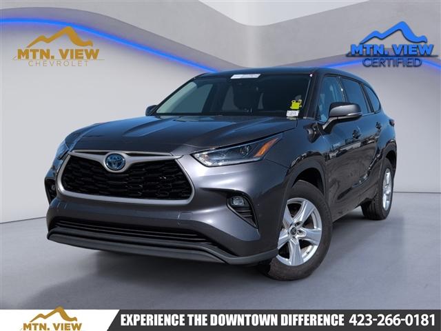 used 2021 Toyota Highlander Hybrid car, priced at $27,873