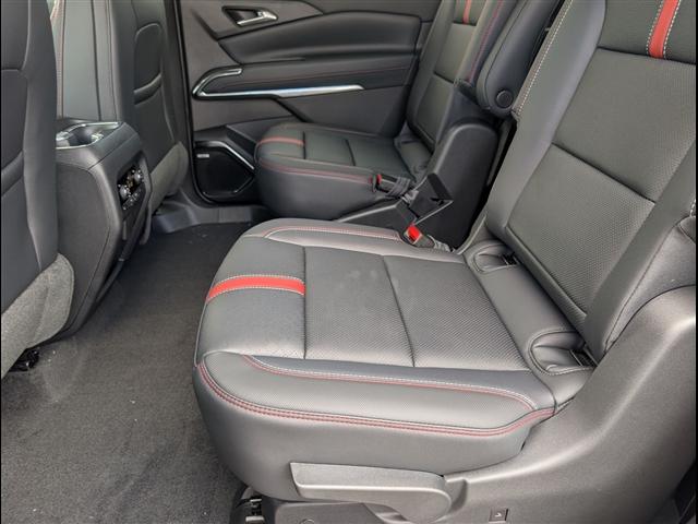 new 2026 Chevrolet Traverse car, priced at $63,017