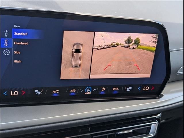 new 2026 Chevrolet Traverse car, priced at $44,637