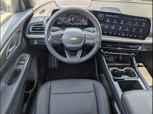 new 2026 Chevrolet Traverse car, priced at $44,637