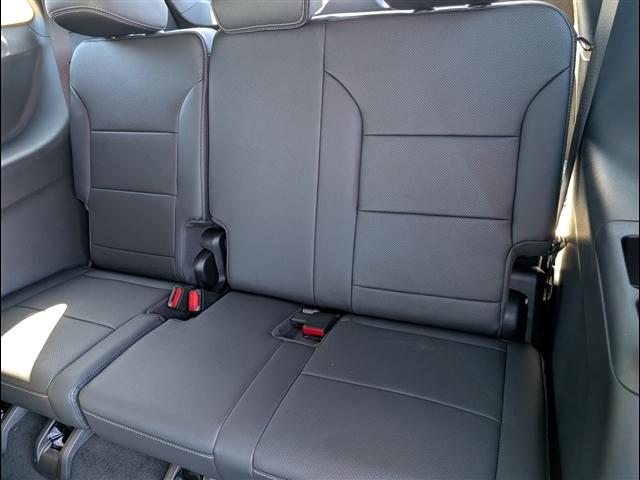 new 2026 Chevrolet Traverse car, priced at $43,843