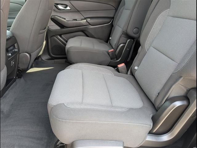 used 2022 Chevrolet Traverse car, priced at $23,950