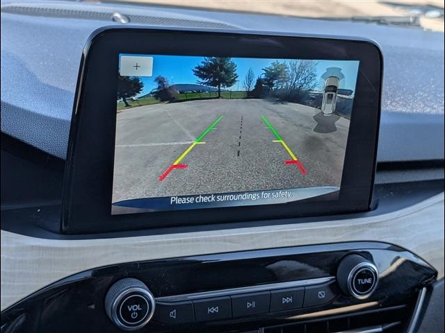 used 2022 Ford Escape car, priced at $21,274