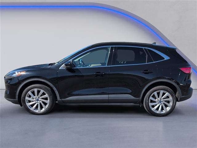 used 2022 Ford Escape car, priced at $21,274