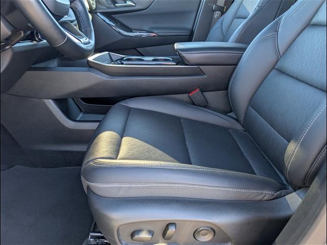 used 2025 Chevrolet Equinox car, priced at $24,950