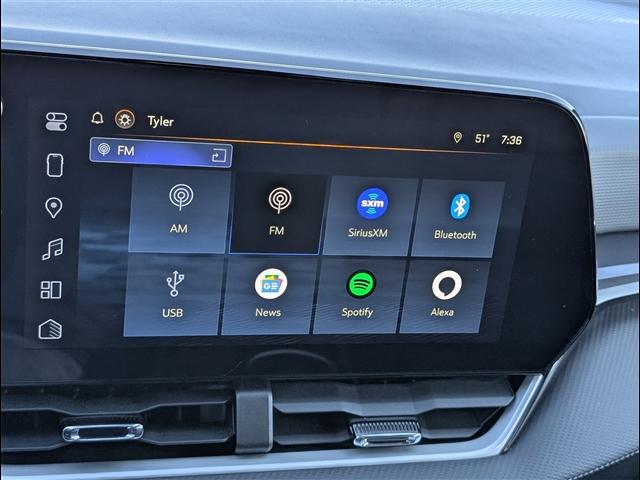 used 2025 Chevrolet Equinox car, priced at $24,950