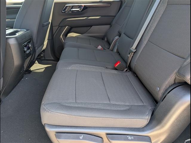 new 2026 Chevrolet Suburban car, priced at $71,722
