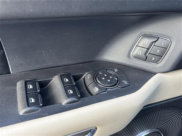 used 2020 Ford Expedition car, priced at $35,950