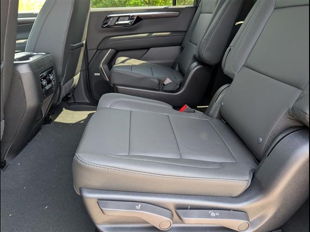 new 2026 Chevrolet Suburban car, priced at $75,562