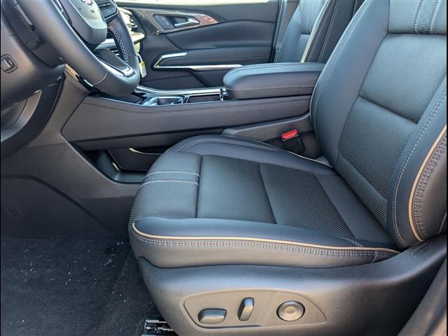 new 2026 Chevrolet Traverse car, priced at $58,488