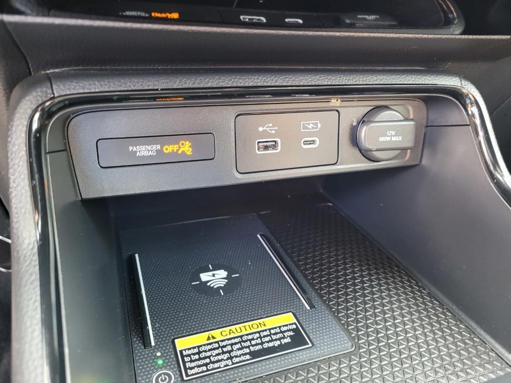 used 2025 Honda CR-V Hybrid car, priced at $37,959