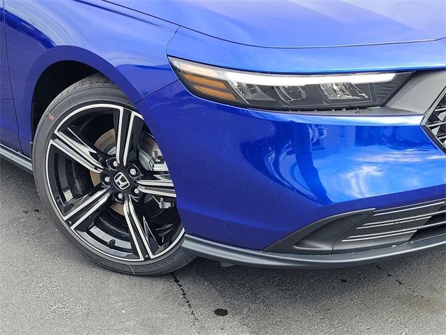 new 2026 Honda Accord Hybrid car, priced at $38,335