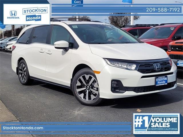 new 2026 Honda Odyssey car, priced at $48,230