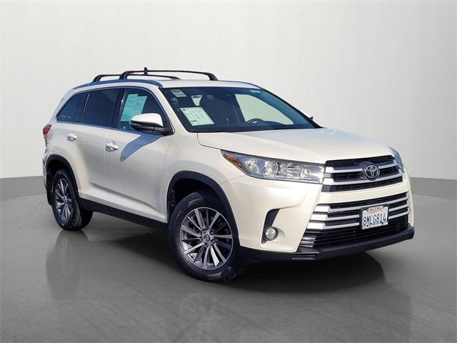 used 2019 Toyota Highlander car, priced at $22,697
