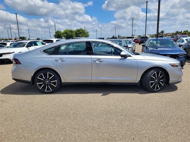 new 2026 Honda Accord Hybrid car, priced at $43,665
