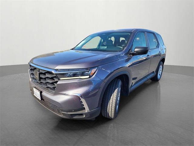 used 2023 Honda Pilot car, priced at $31,145