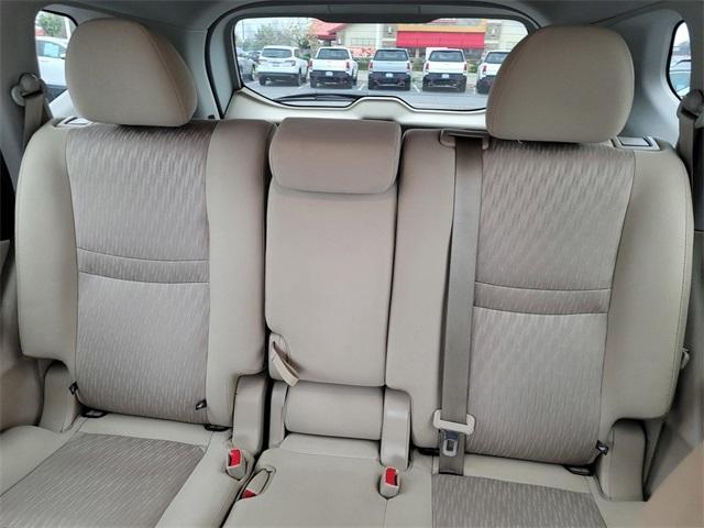 used 2020 Nissan Rogue car, priced at $16,995