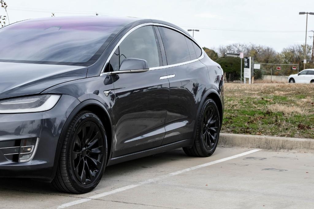 used 2018 Tesla Model X car, priced at $22,000
