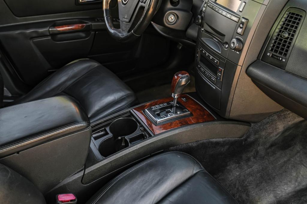 used 2004 Cadillac SRX car, priced at $4,499