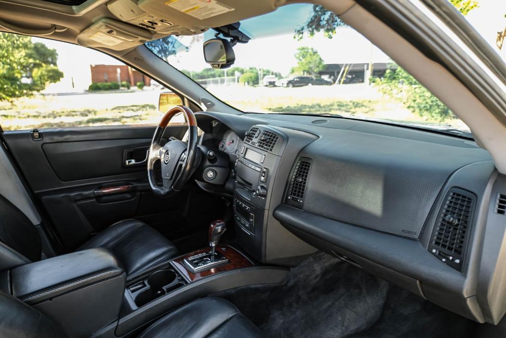 used 2004 Cadillac SRX car, priced at $4,499