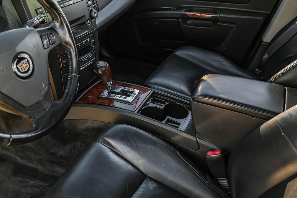used 2004 Cadillac SRX car, priced at $4,499