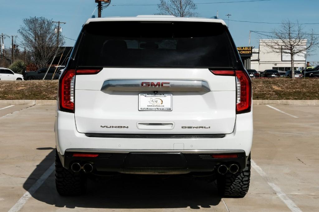 used 2021 GMC Yukon XL car, priced at $38,799