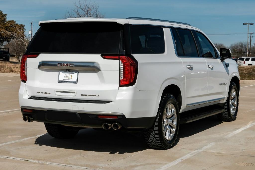 used 2021 GMC Yukon XL car, priced at $38,799