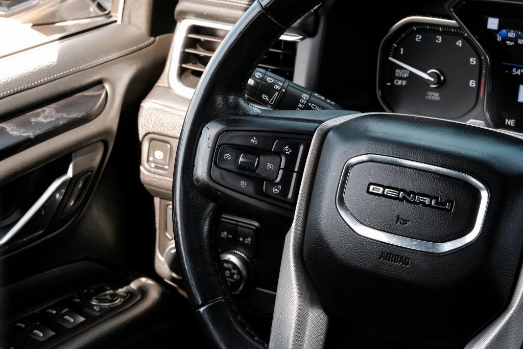 used 2021 GMC Yukon XL car, priced at $38,799