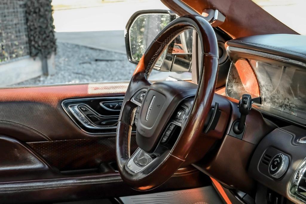 used 2019 Lincoln Navigator car, priced at $28,999