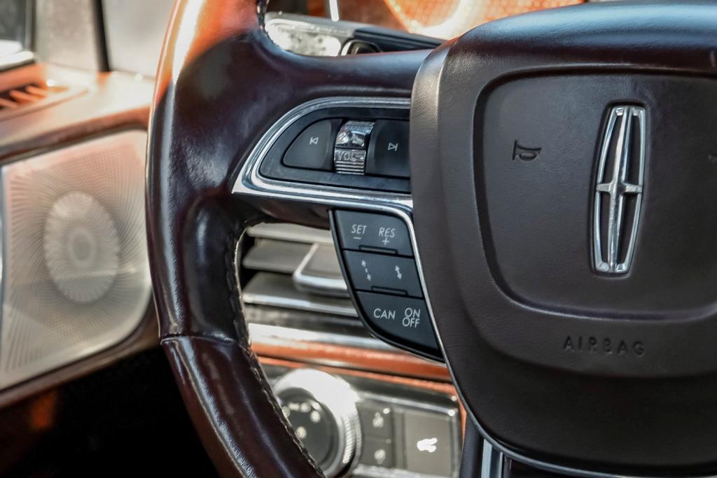 used 2019 Lincoln Navigator car, priced at $28,999
