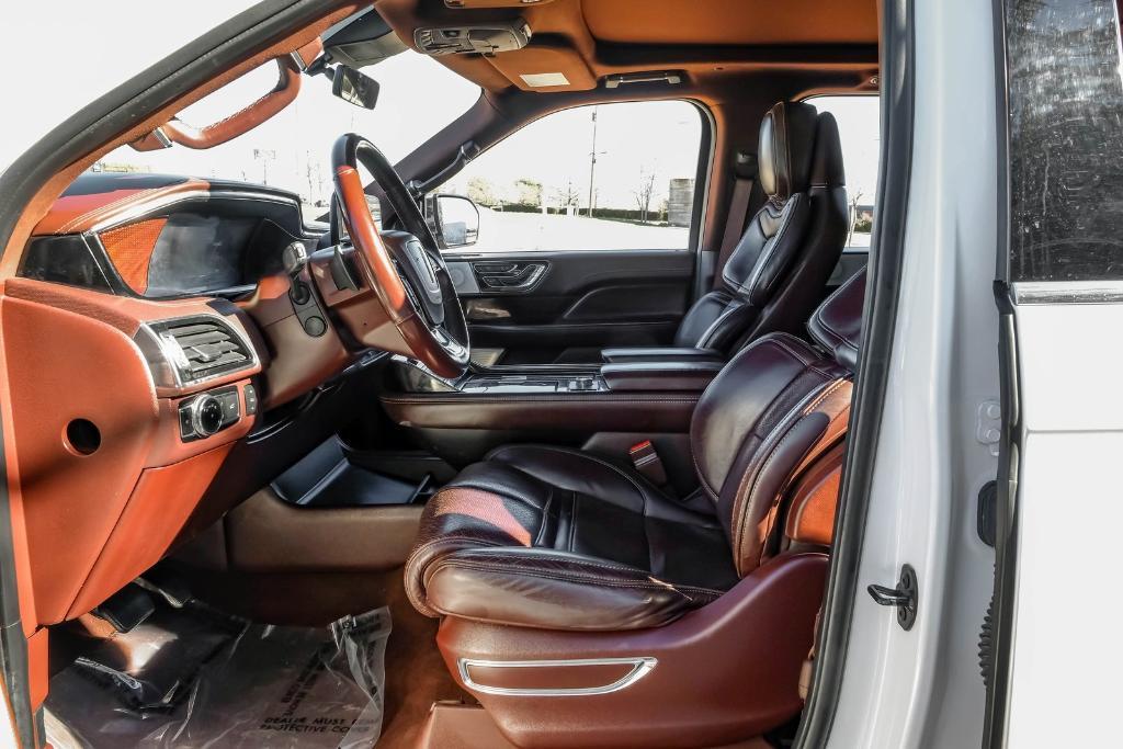 used 2019 Lincoln Navigator car, priced at $28,999