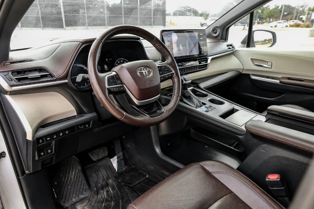 used 2022 Toyota Sienna car, priced at $48,579