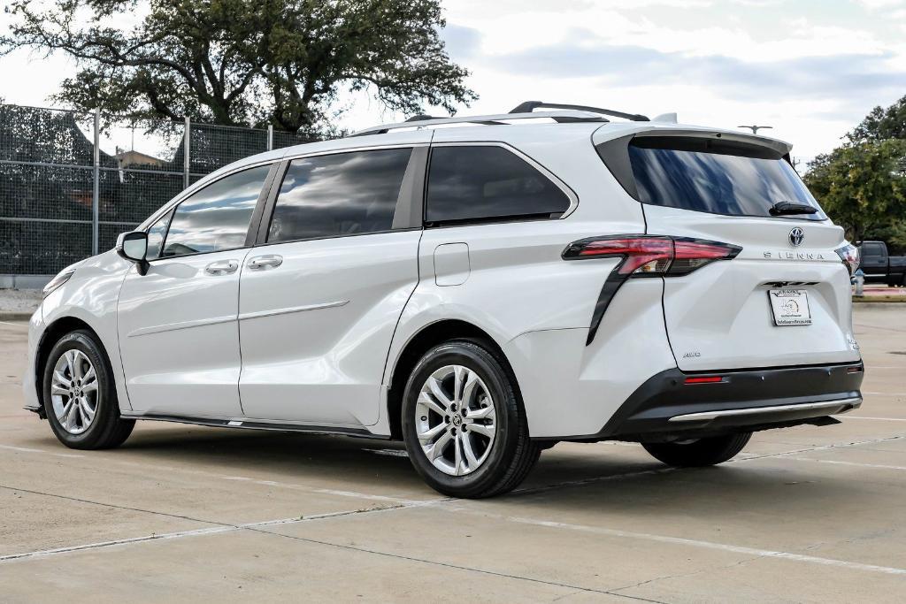used 2022 Toyota Sienna car, priced at $48,579