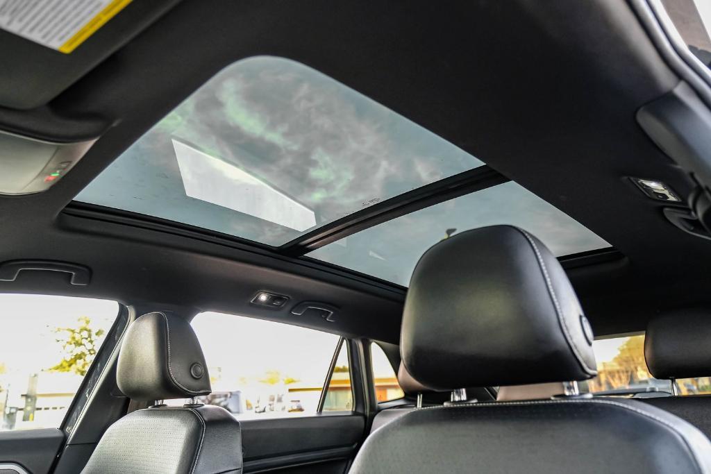 used 2020 Volkswagen Atlas Cross Sport car, priced at $16,999